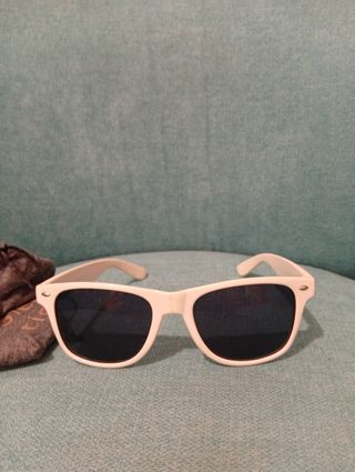 Gafas de sol blancas