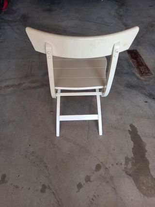 2 sillas plegables IKEA blancas
