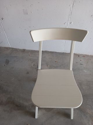 2 sillas plegables IKEA blancas