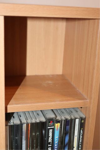 Mueble giratorio CDs madera 130cm