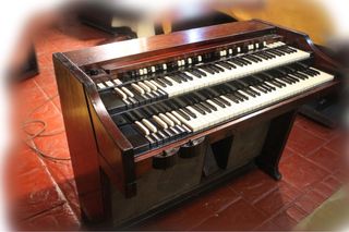Órgano Hammond A100
