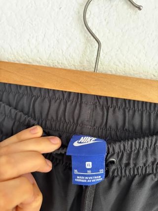 Pantalón chándal Nike negro
