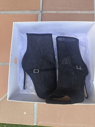 Botines Guess Talla 38 Nuevos a estrenar 