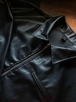 Chaqueta negra de cuero para hombre Talla L