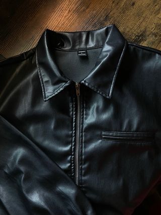Chaqueta negra de cuero para hombre Talla L