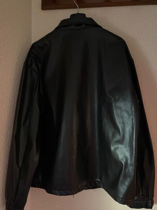 Chaqueta negra de cuero para hombre Talla L