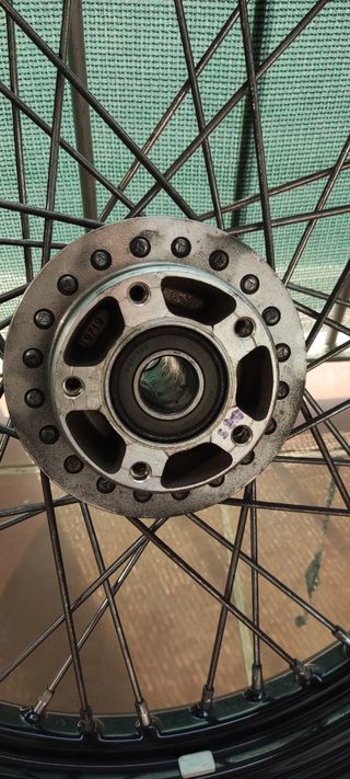 Llantas Harley Davidson delantera y trasera