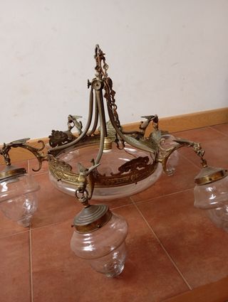 Lámpara de techo clásica dorada