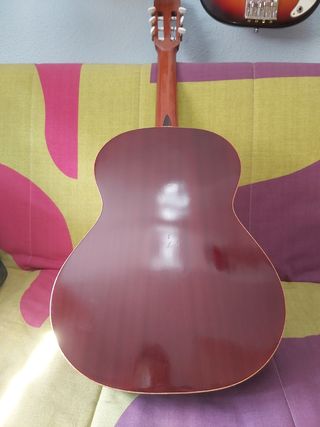 Guitarra española Alhambra 2C (1984)