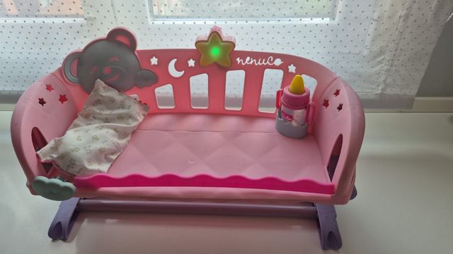 Cuna Nenuco Rosa con Accesorios