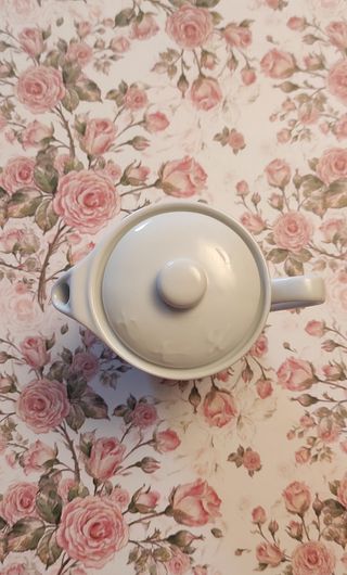 Lattiera Mulino Bianco in porcellana bianca