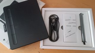 URGE Wacom Intuos Creative Pen Tablet