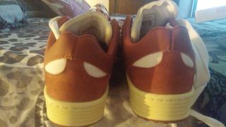 Zapatillas Converse Weapon color teja originales.