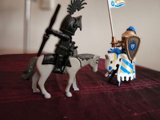 Caballeros Playmobil con caballos 1