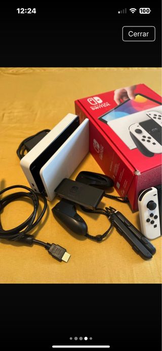 Nintendo Switch OLED bianco