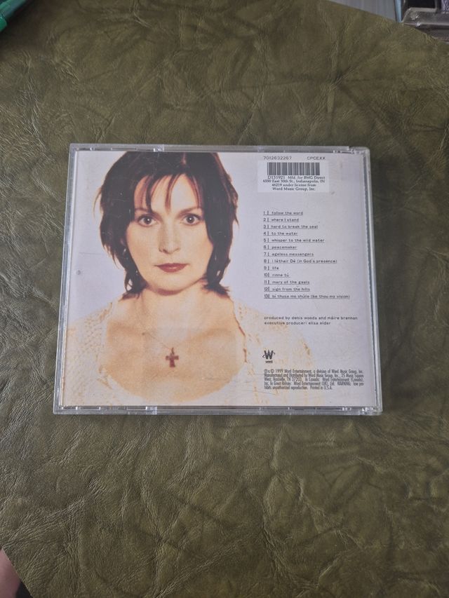 CD Maire Brennan: Whisper to the Wild Water