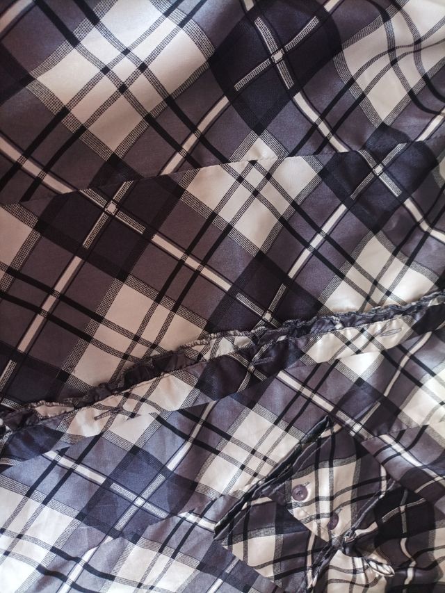 Camisa de cuadros para mujer39cms de hombro a hom.