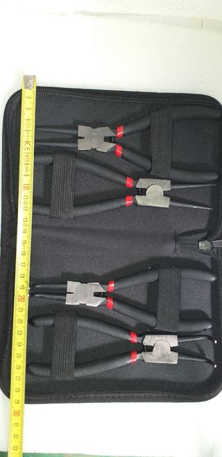 Juego de 4 Alicates de Puntas Profesionales