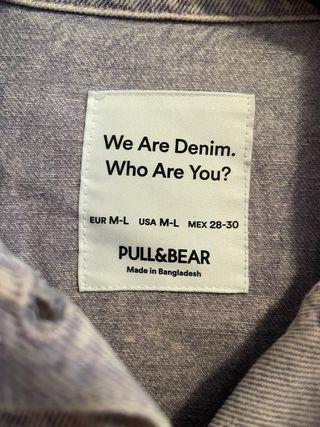 Chaqueta vaquera Pull&Bear morada Talla M