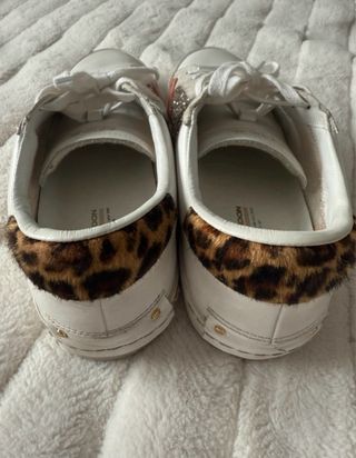 Zapatillas Crime London Blancas y Doradas
