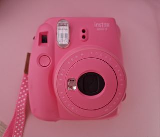 Cámara Instax Mini 9 Rosa Fujifilm
