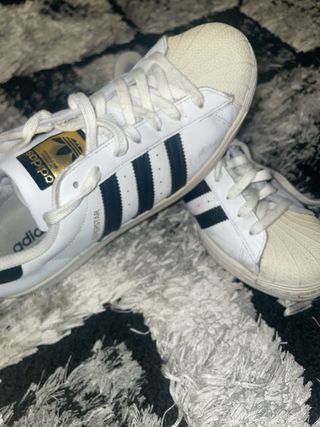 Zapatillas Adidas Superstar Blancas y Negras