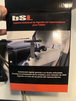 Soporte universal  para tablet en el coche