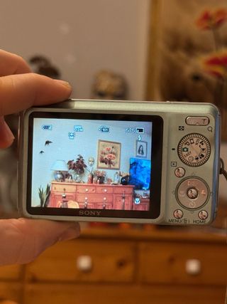 Digicam Sony Cyber-shot W210 – 12,1 MP, Zoom 4x