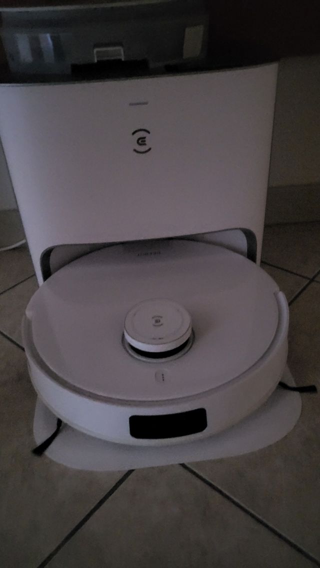 Ecovacs Deebot T10 Plus