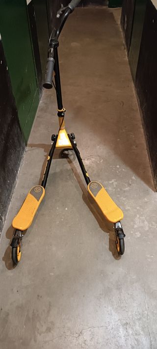 Patinete 3 Ruedas Adulto Amarillo