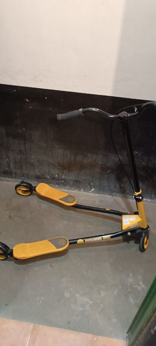 Patinete 3 Ruedas Adulto Amarillo