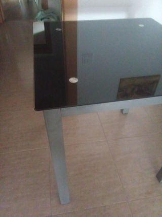 Mesa de cocina 70x70 cm cristal y metal