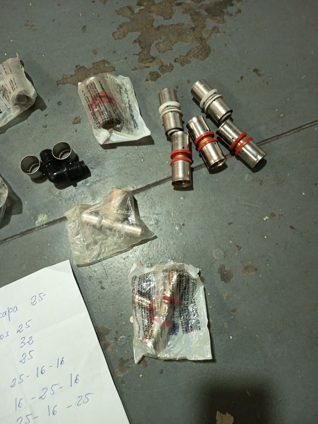 Lote 12 piezas multicapa 25