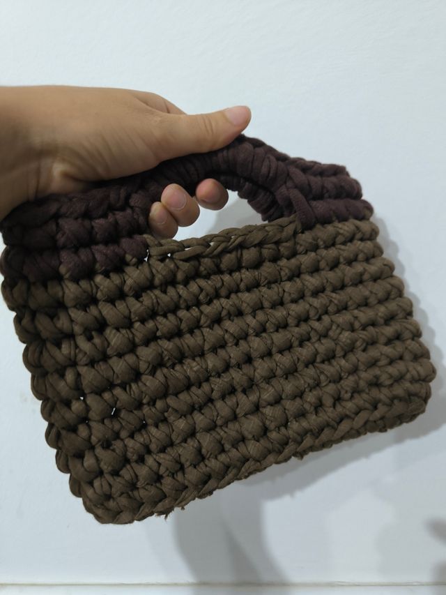 Borsetta fatta a mano