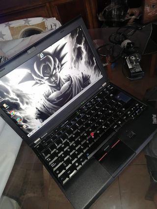 Portátil Lenovo X220 modificado