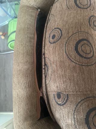 Butaca de tela con estampado de círculos