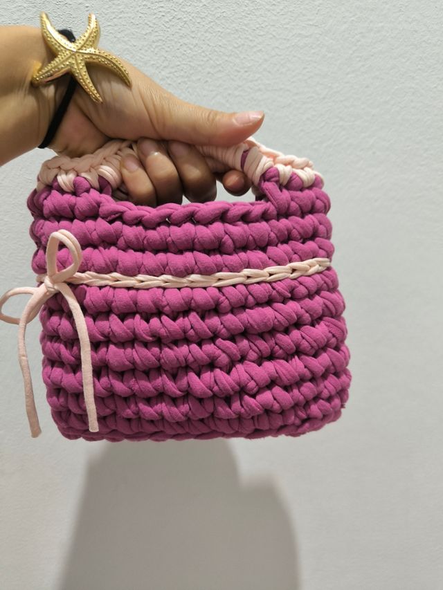 Borsetta fatta a mano colorata