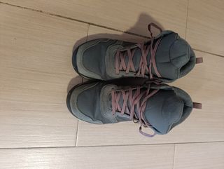 Botas de montaña Quechua impermeables