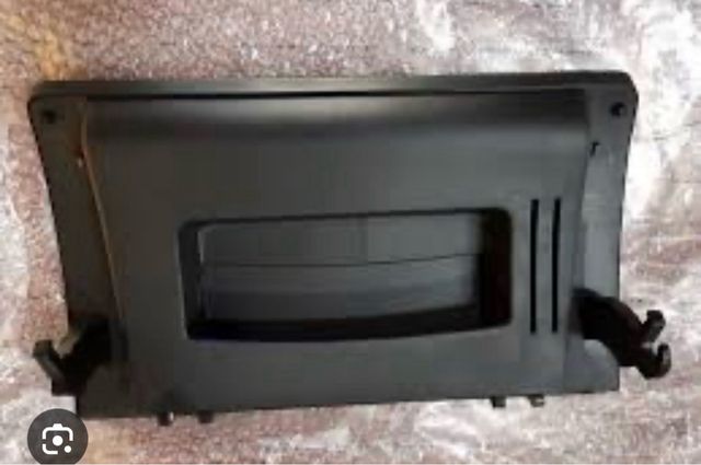 Guantera SsangYong Tivoli 7771535000