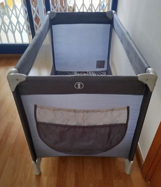Cuna de viaje