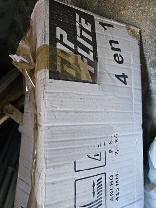 Desbrozadora Gasolina 4 en 1 caja y complementos