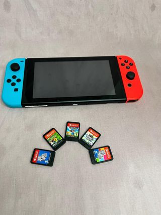 Nintendo Switch con 6 juegos