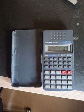 Calculadora Científica Casio fx-82SX