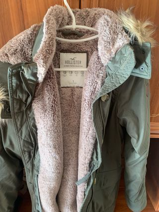 Parka Hollister Verde Talla S 

