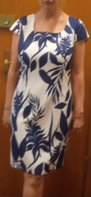 Precioso vestido azul y blanco