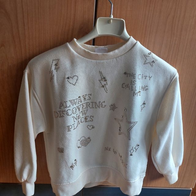 Sudadera Zara Niña Talla 7 122 Crema.Largo 44 cm.