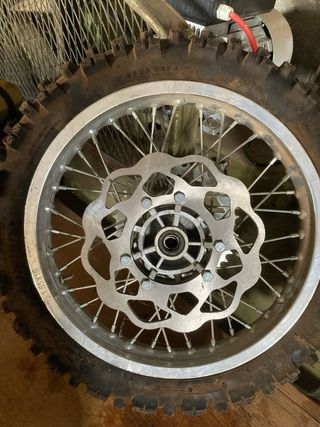 Rueda Trasera de moto de250cc o pitBike  Nueva