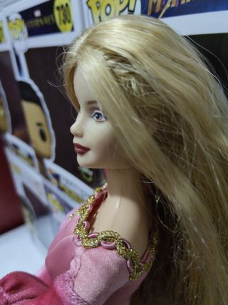 Muñeca Barbie Princesa de Inglaterra 2003
