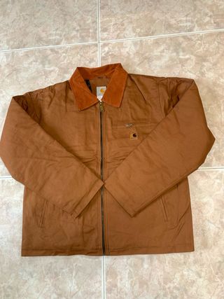 Chaqueta Carhartt Detroit Rework  Talla L. Camel