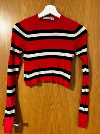 Jersey Zara rayas rojo, blanco y negro. 
